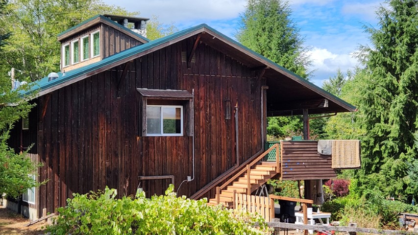 Deck Stairs Replacement & Dog Yard Project